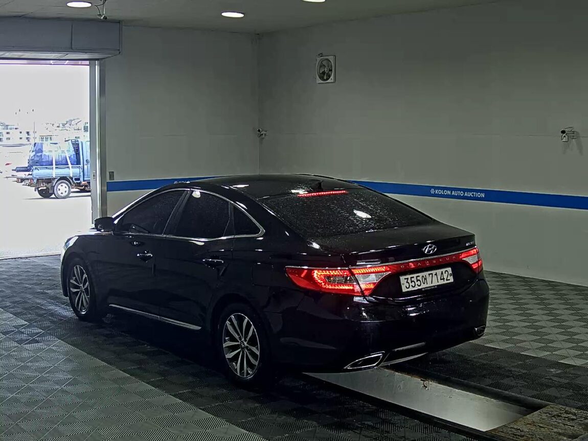 HYUNDAI GRANDEUR HG HG 240 LUXURY 2012 - zdjęcie 6