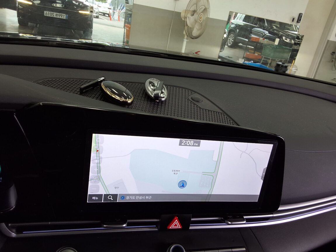 HYUNDAI THE NEW AVANTE (CN7) 1.6 LPI RENTAL CAR MODERN 2024 - zdjęcie 17