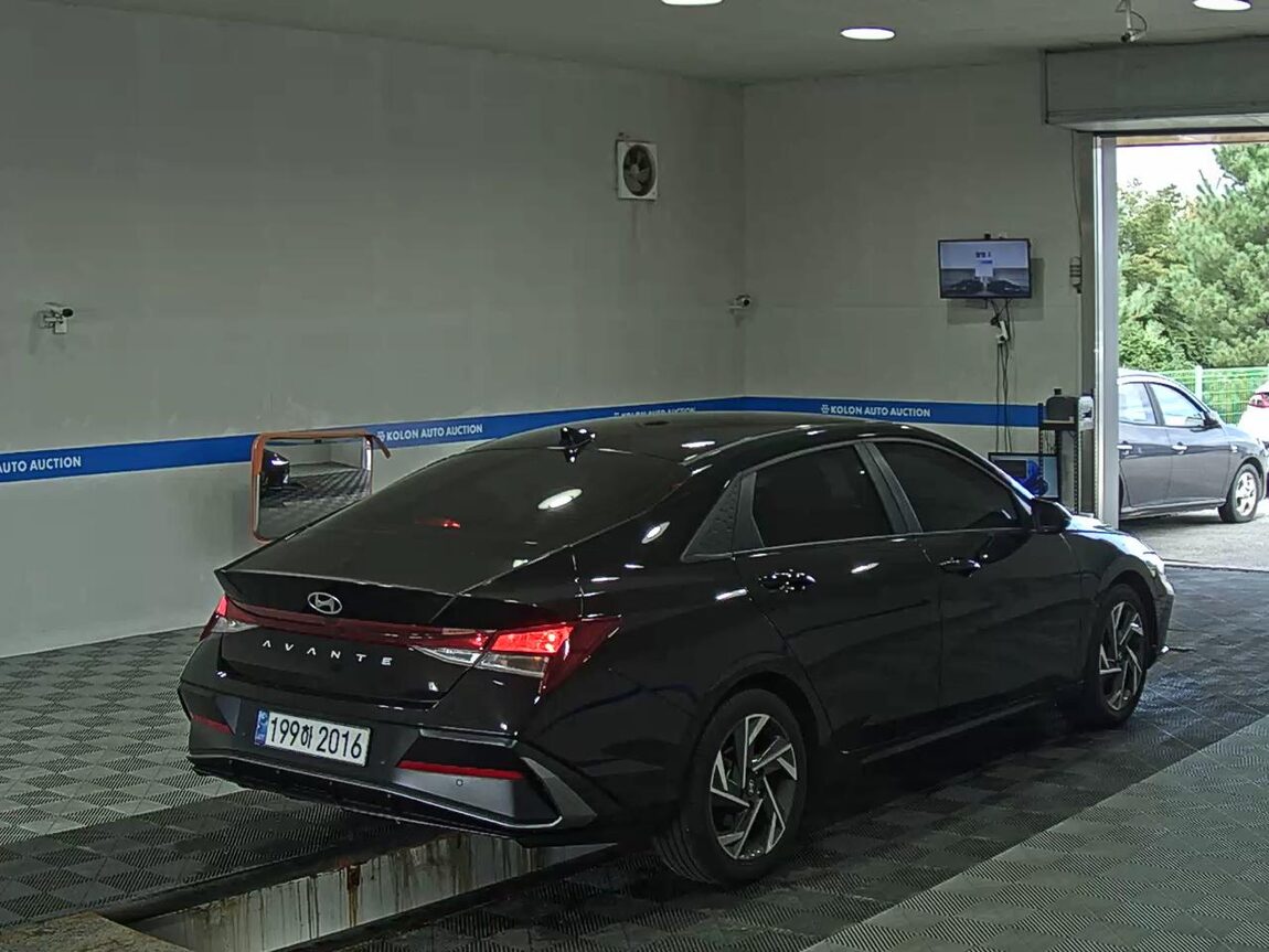 HYUNDAI THE NEW AVANTE (CN7) 1.6 LPI RENTAL CAR MODERN 2024 - zdjęcie 5