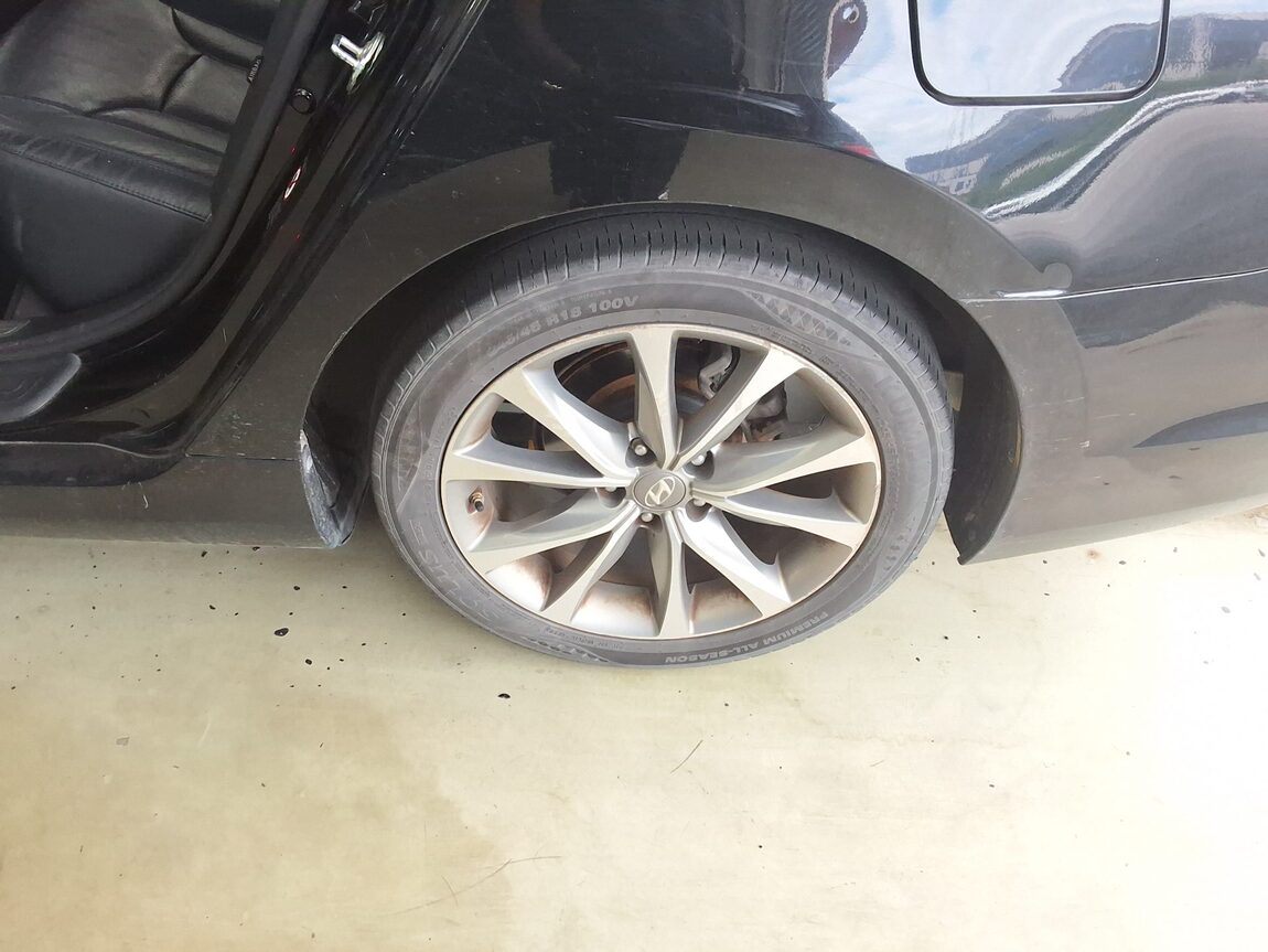 HYUNDAI GRANDEUR HG HG 300 PREMIUM 2015 - zdjęcie 23
