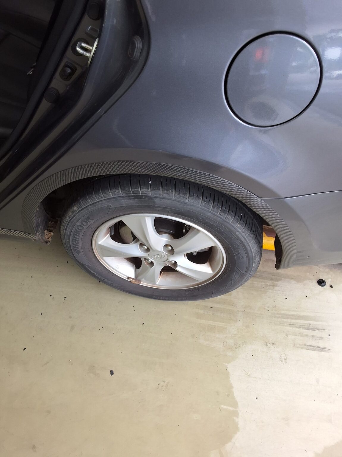 HYUNDAI NEW ACCENT 1.4 VVT PREMIER 2013 - zdjęcie 21