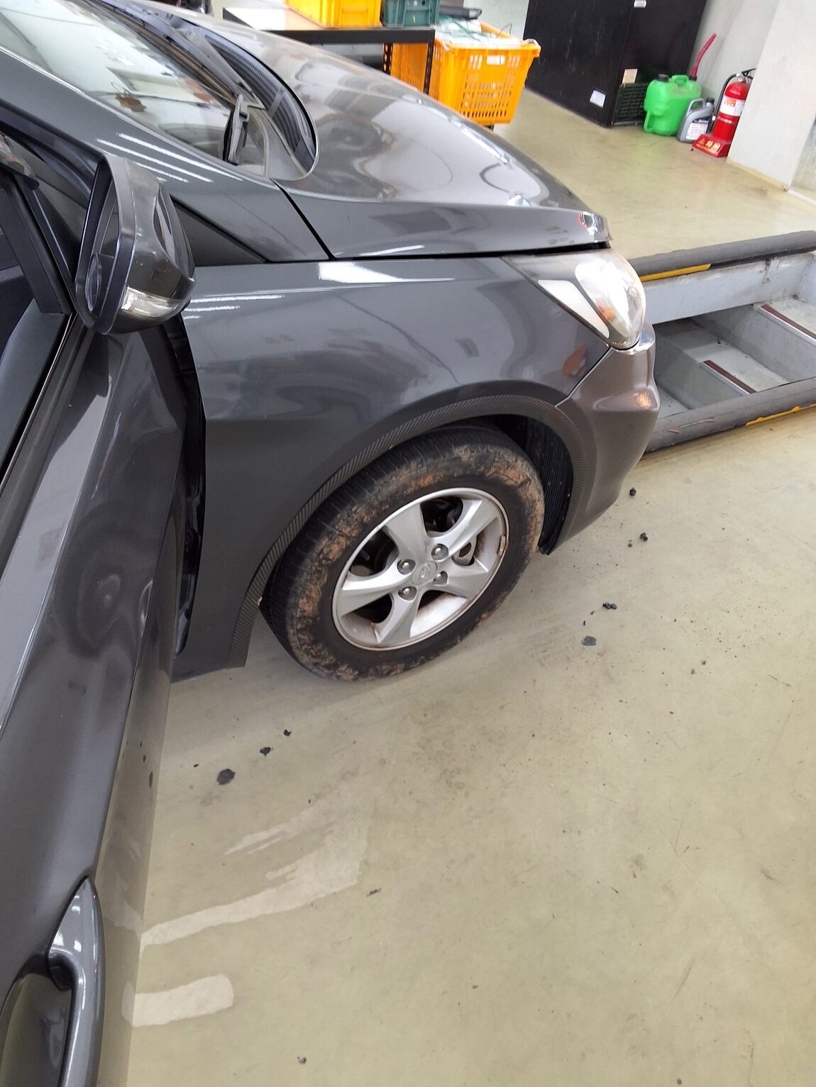 HYUNDAI NEW ACCENT 1.4 VVT PREMIER 2013 - zdjęcie 22