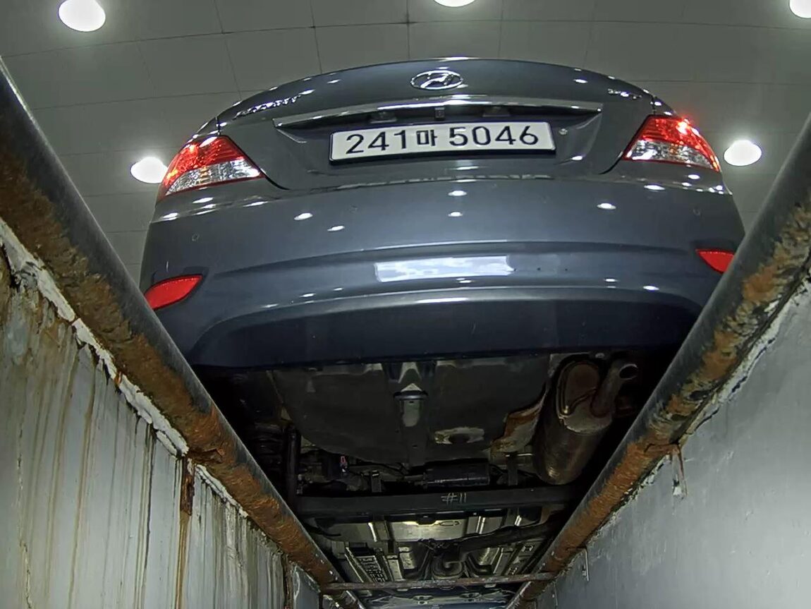 HYUNDAI NEW ACCENT 1.4 VVT PREMIER 2013 - zdjęcie 8