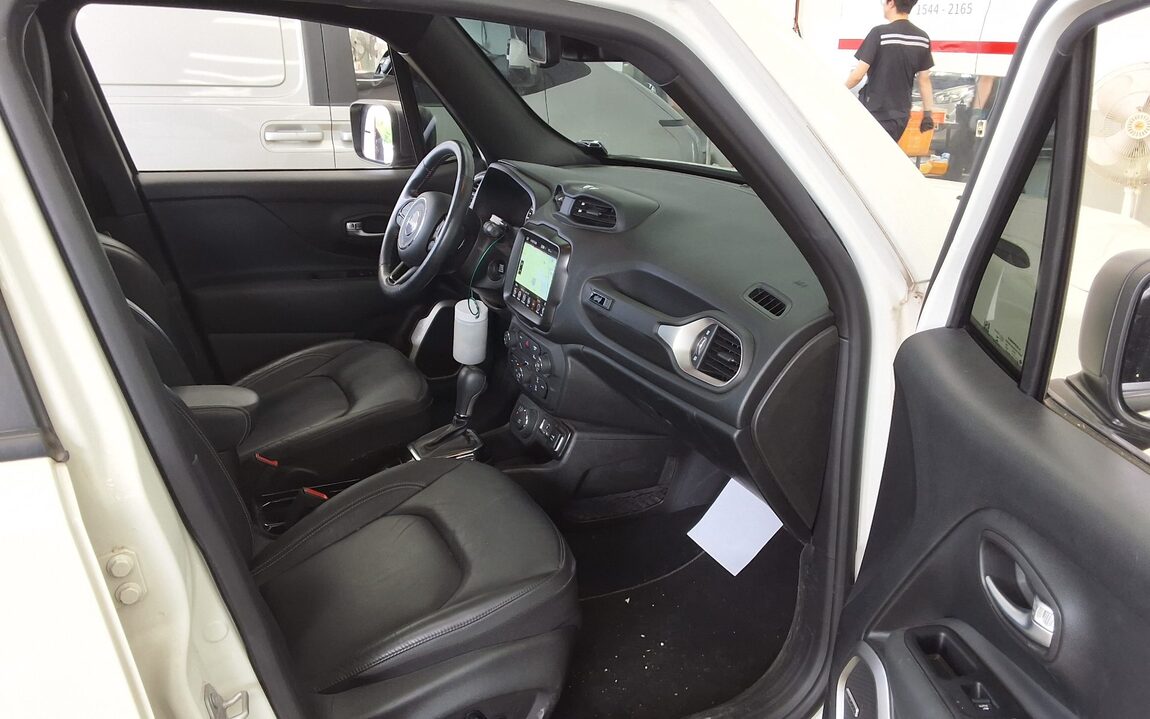 JEEP RENEGADE 2.4 GASOLINE AWD 80TH ANNIVERSARY 2021 - zdjęcie 14