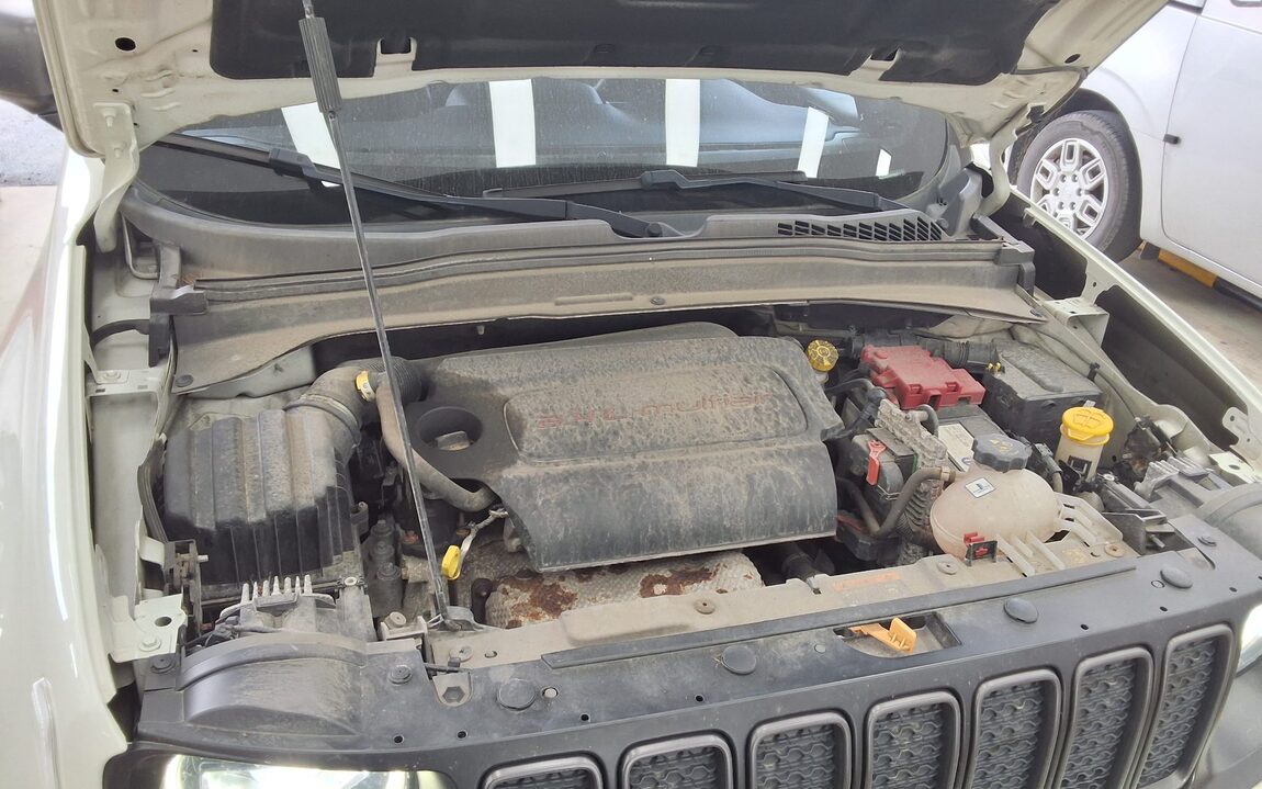 JEEP RENEGADE 2.4 GASOLINE AWD 80TH ANNIVERSARY 2021 - zdjęcie 21