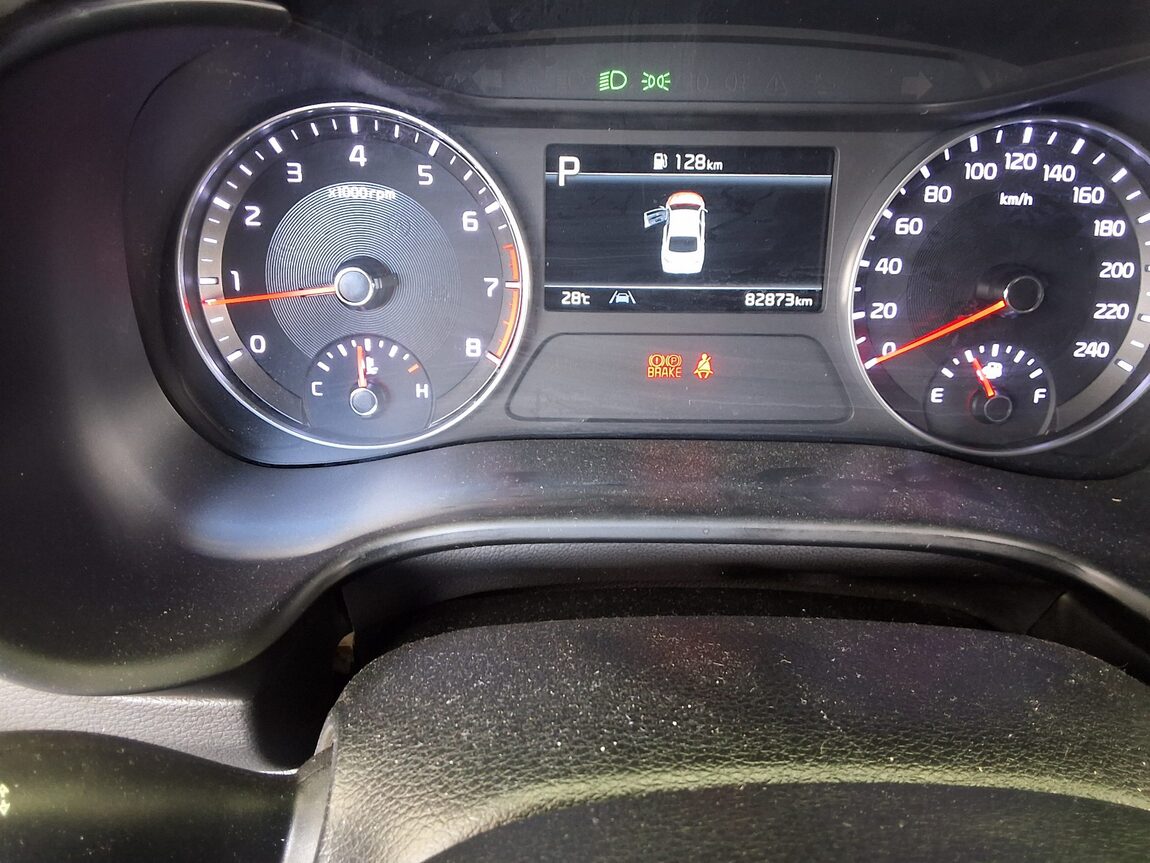 KIA THE NEW K3 1.6 GASOLINE TRENDY 2023 - zdjęcie 9