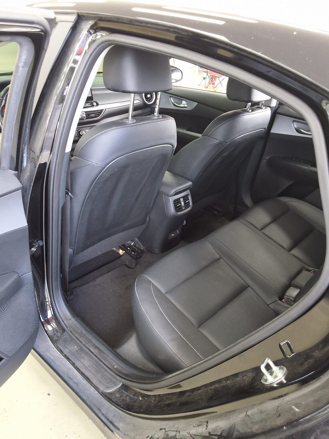 KIA THE NEW K3 1.6 GASOLINE TRENDY 2023 - zdjęcie 12