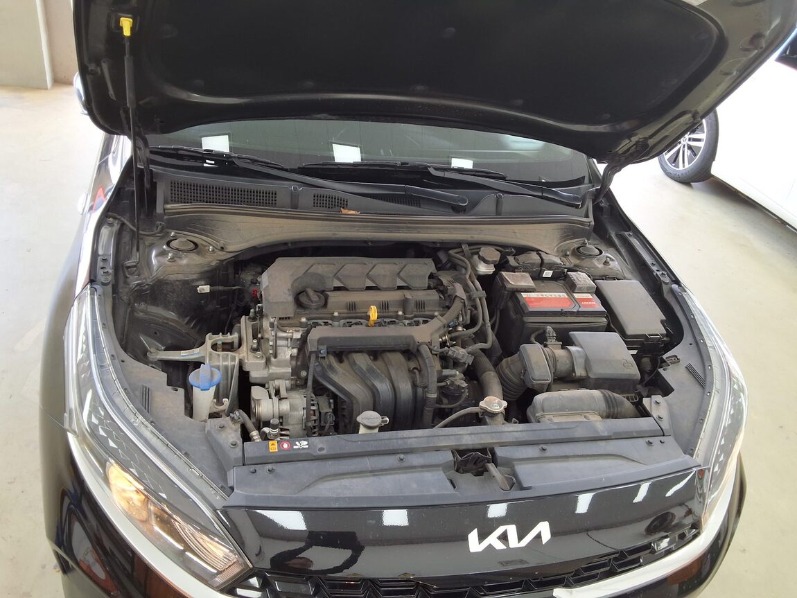 KIA THE NEW K3 1.6 GASOLINE TRENDY 2023 - zdjęcie 18