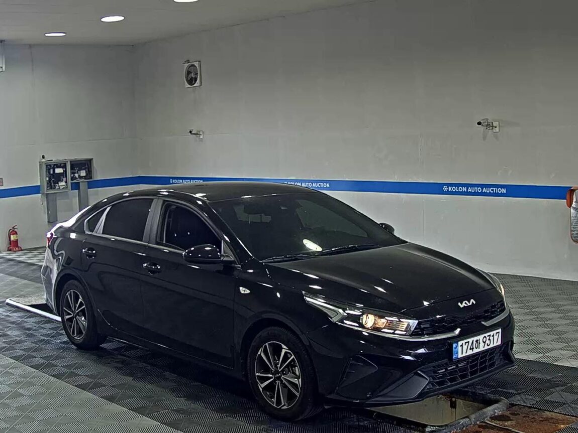 KIA THE NEW K3 1.6 GASOLINE TRENDY 2023 - zdjęcie 3