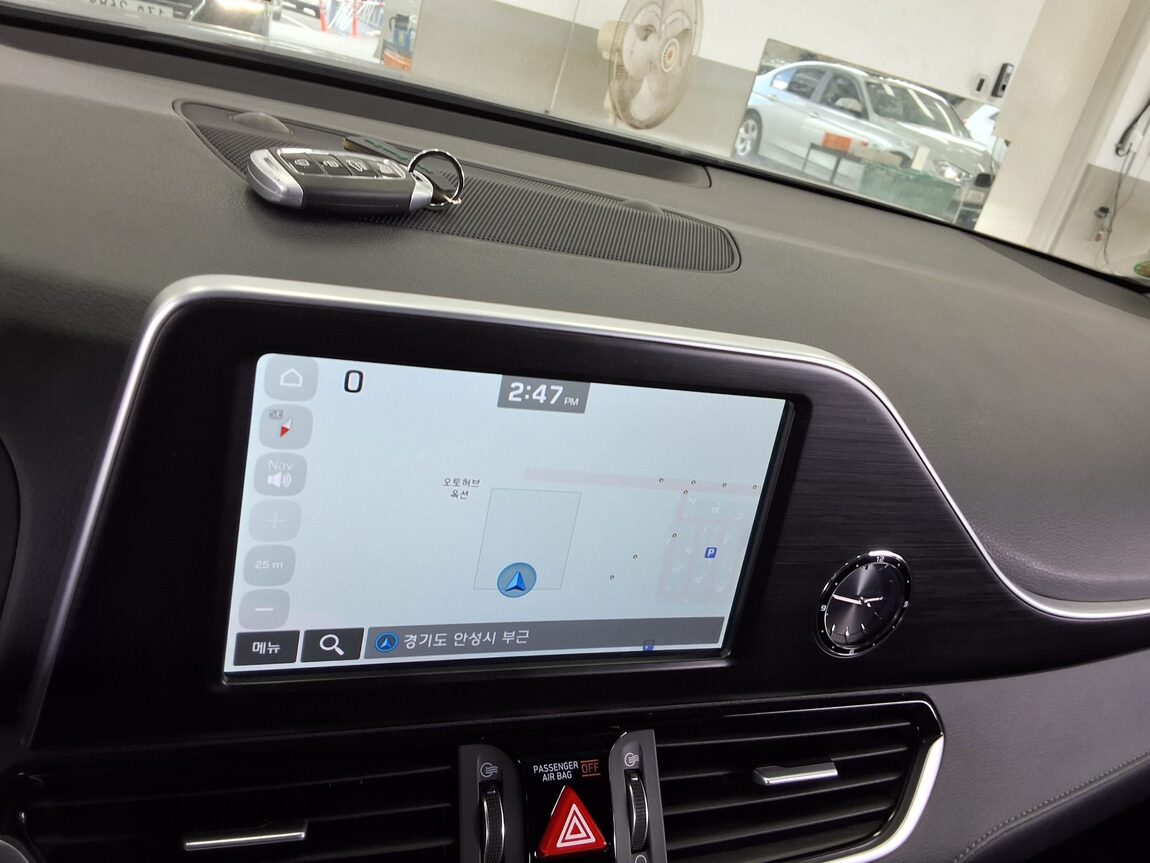 HYUNDAI GRANDEUR IG 2.2 DIESEL MODERN 2018 - zdjęcie 18