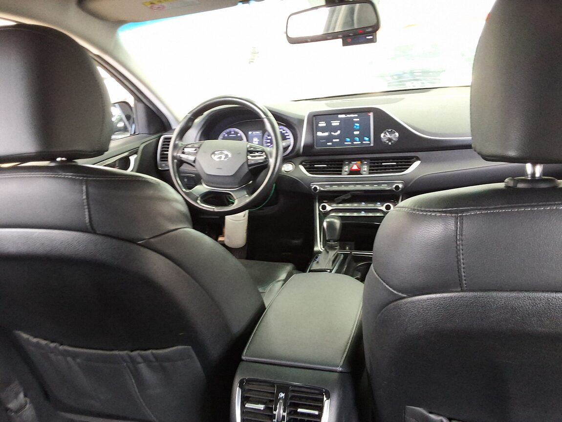 HYUNDAI GRANDEUR IG 2.2 DIESEL MODERN 2018 - zdjęcie 11