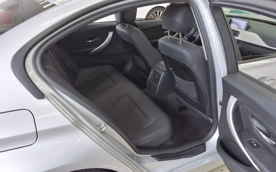 BMW 3 SERIES (6TH GEN) 320d ED EDITION 2012 - zdjęcie 13
