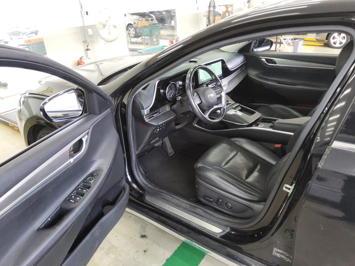HYUNDAI THE NEW GRANDEUR IG GASOLINE 2.5 PREMIUM CHOICE 2021 - zdjęcie 10
