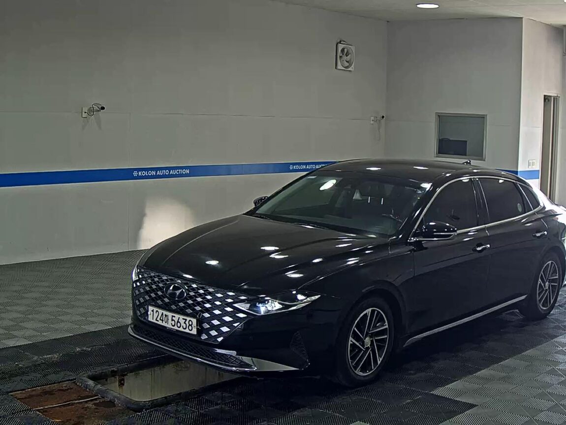 HYUNDAI THE NEW GRANDEUR IG GASOLINE 2.5 PREMIUM CHOICE 2021 - zdjęcie 2