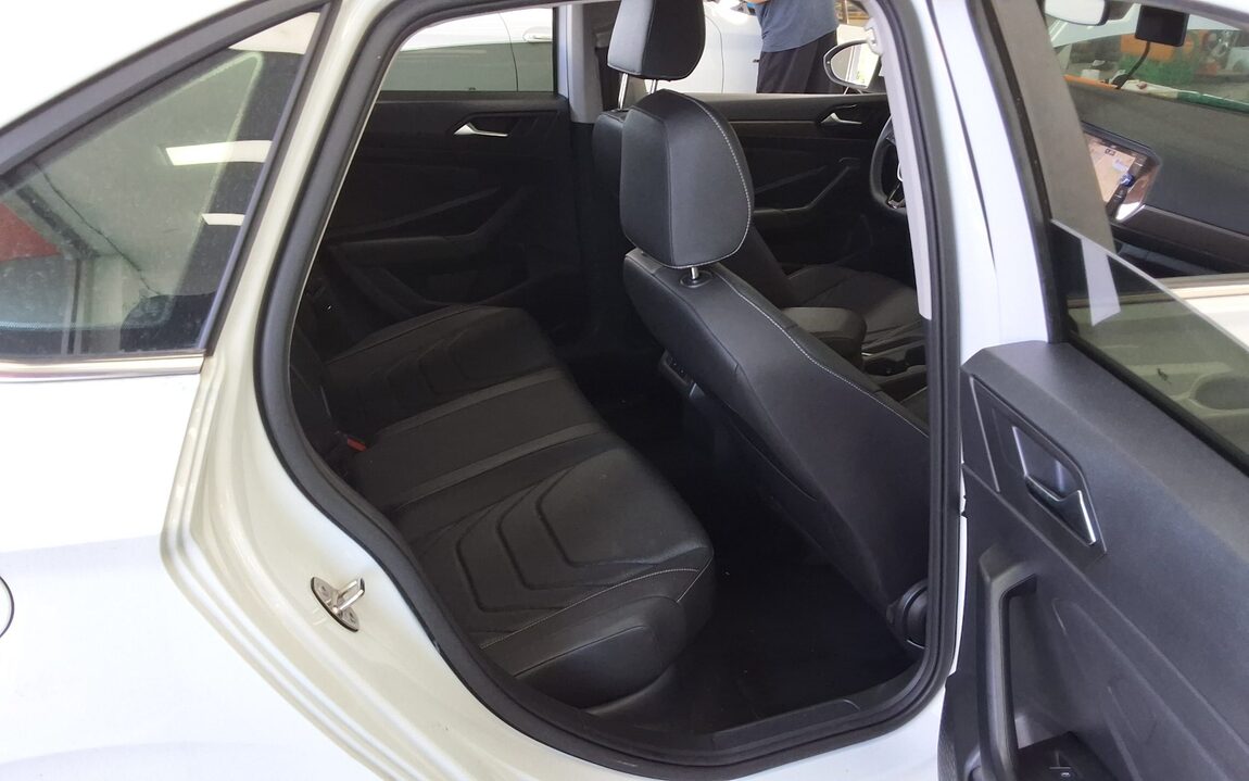 VOLKSWAGEN JETTA (7TH GEN) 1.4 TSI PRESTIGE 2021 - zdjęcie 13