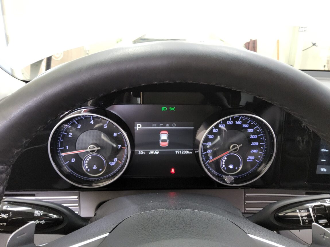 HYUNDAI THE NEW GRANDEUR IG LPi 3.0 BUSINESS DELUXE TYPE 2023 - zdjęcie 9