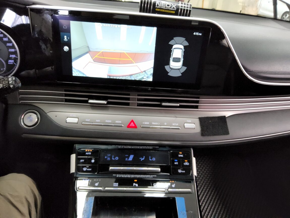 HYUNDAI THE NEW GRANDEUR IG LPi 3.0 BUSINESS DELUXE TYPE 2023 - zdjęcie 18