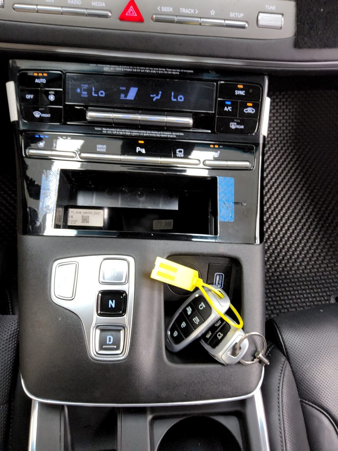 HYUNDAI THE NEW GRANDEUR IG LPi 3.0 BUSINESS DELUXE TYPE 2023 - zdjęcie 19