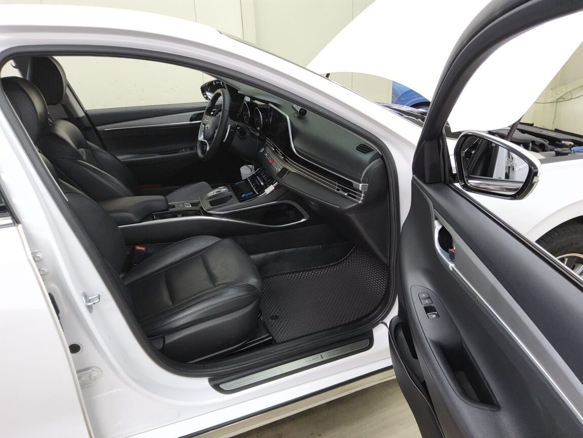 HYUNDAI THE NEW GRANDEUR IG LPi 3.0 BUSINESS DELUXE TYPE 2023 - zdjęcie 14