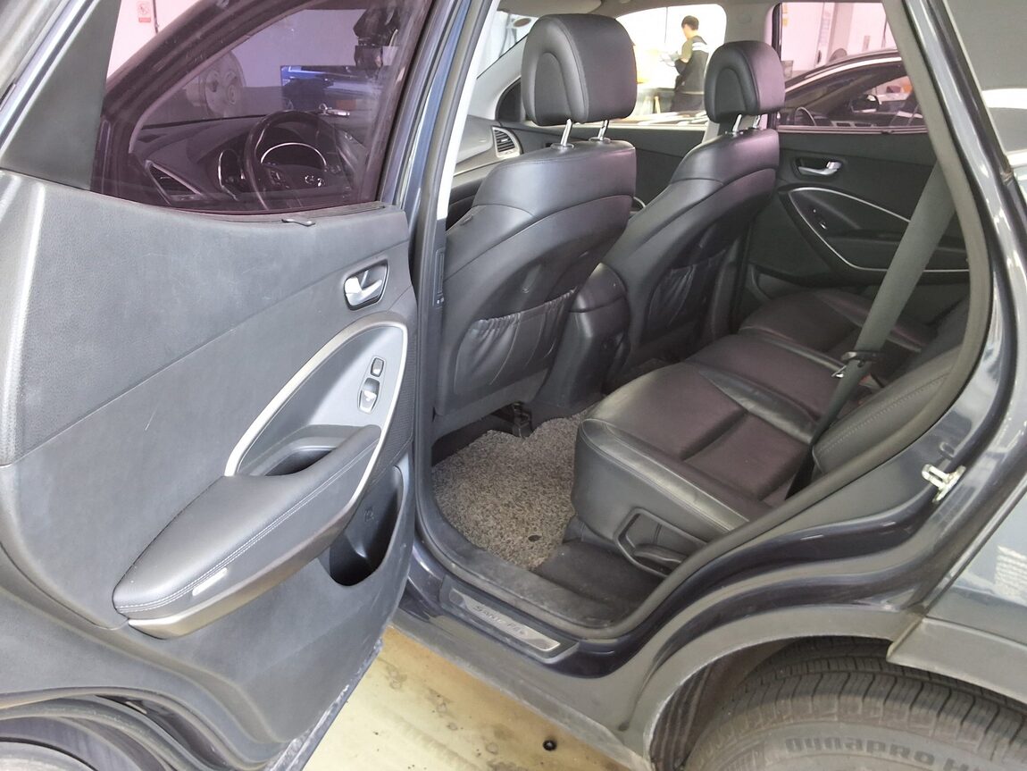 HYUNDAI SANTA FE THE PRIME DIESEL R2.0 2WD EXCLUSIVE 2016 - zdjęcie 12