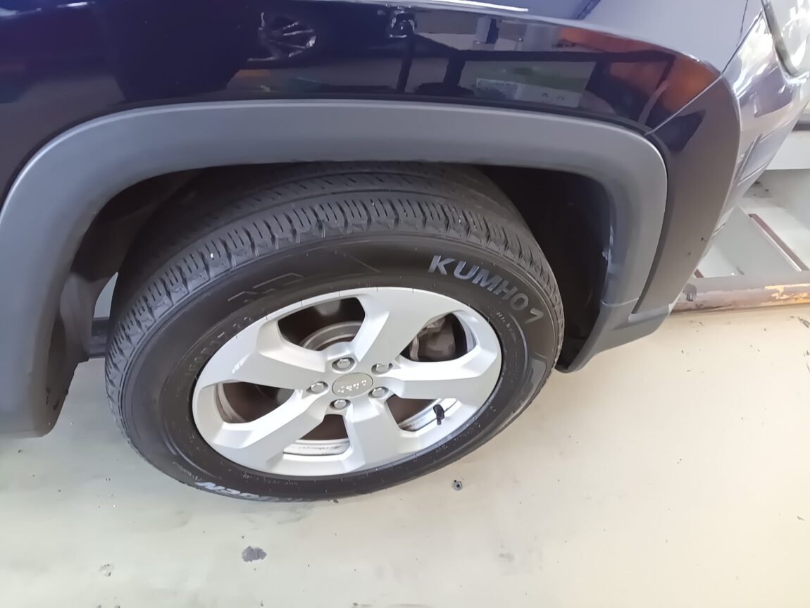 JEEP COMPASS (MP) 2.4 AWD LIMITED 2019 - zdjęcie 27