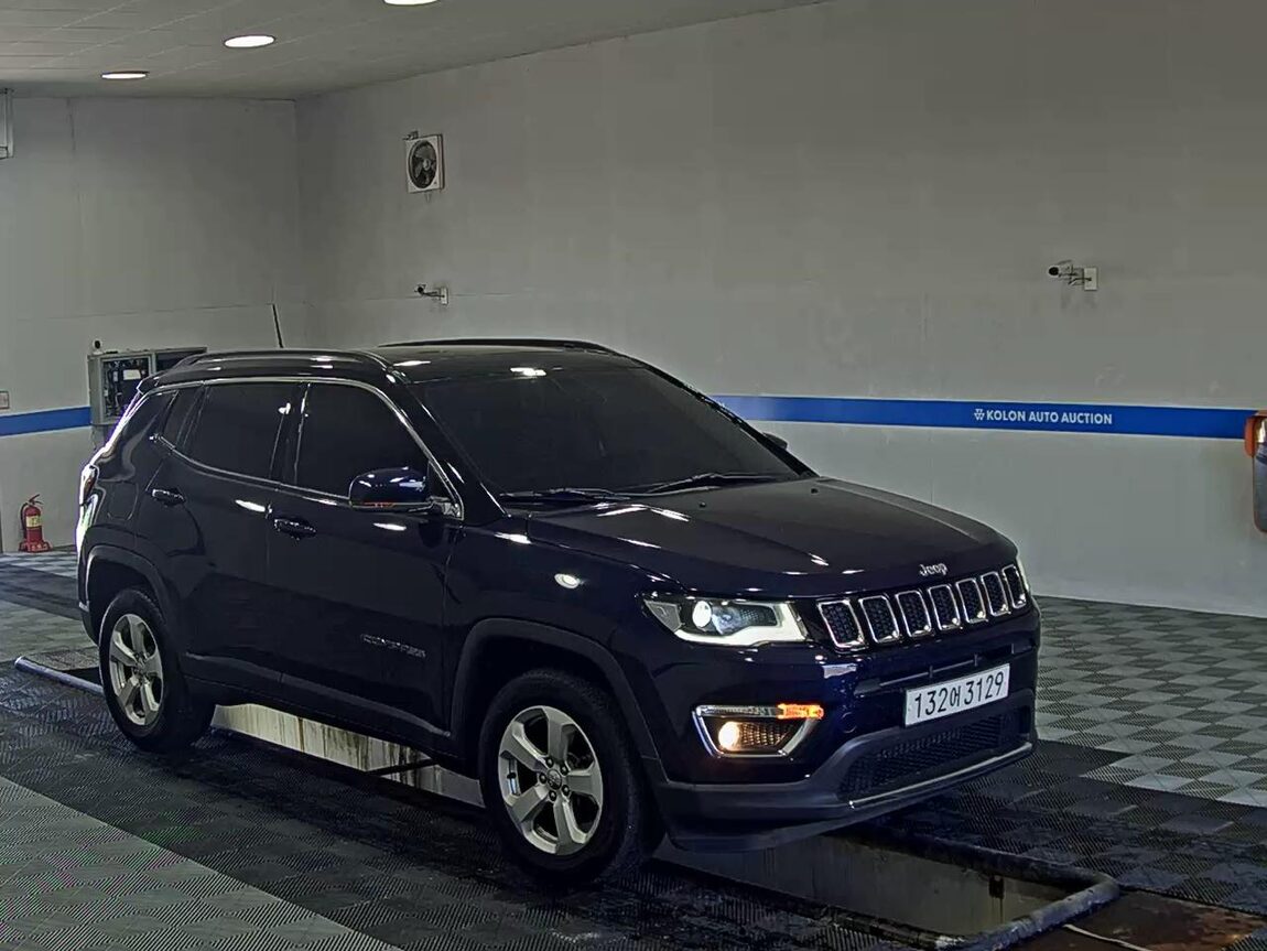 JEEP COMPASS (MP) 2.4 AWD LIMITED 2019 - zdjęcie 3