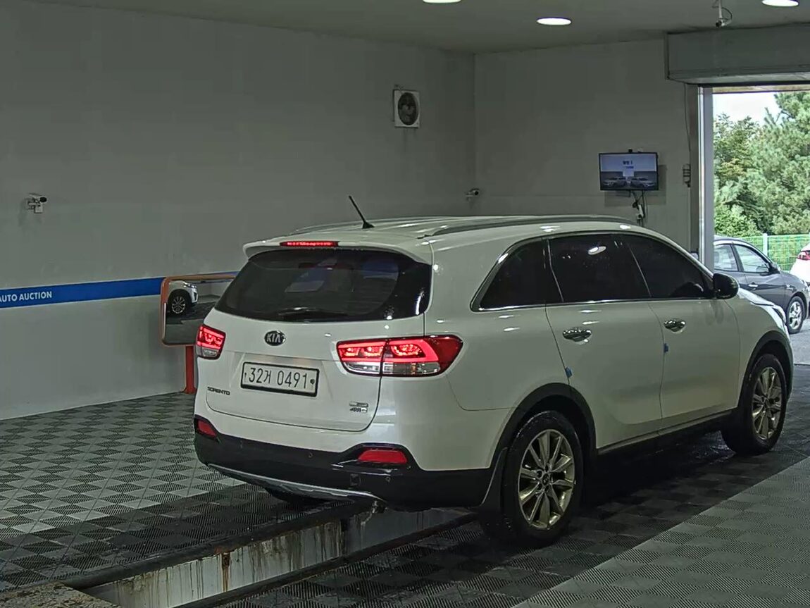 KIA ALL NEW SORENTO R2.0 4WD NOBLESSE 2017 - zdjęcie 5