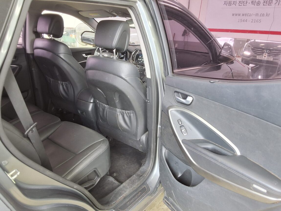HYUNDAI SANTA FE THE PRIME DIESEL R2.0 2WD VALUE PLUS 2018 - zdjęcie 13