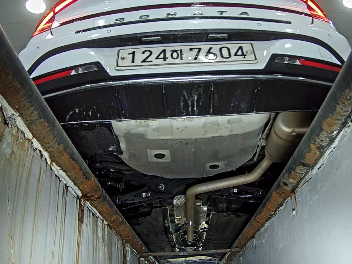 HYUNDAI SONATA (DN8) G2.0 PREMIUM 2021 - zdjęcie 8