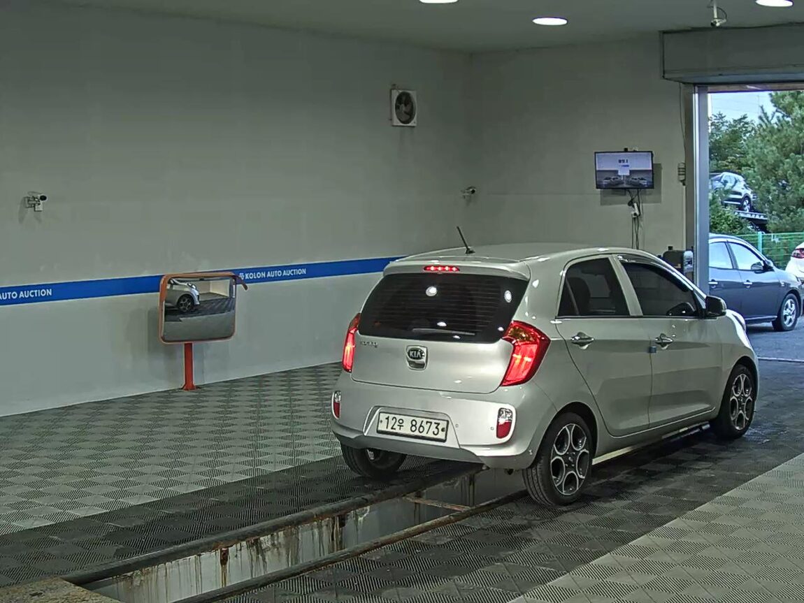 KIA ALL NEW MORNING GASOLINE LUXURY 2013 - zdjęcie 5