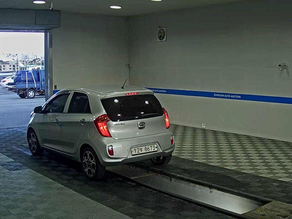 KIA ALL NEW MORNING GASOLINE LUXURY 2013 - zdjęcie 6