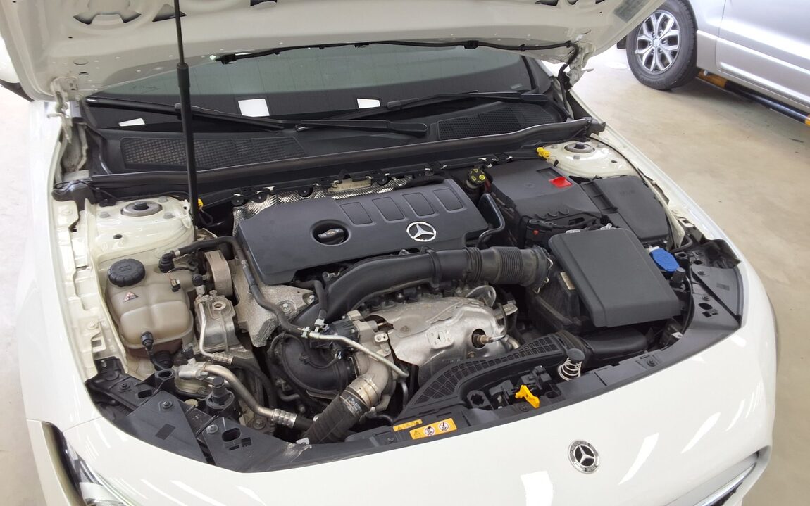 MERCEDES-BENZ A-CLASS (4TH GEN) A220 SEDAN 2023 - zdjęcie 22