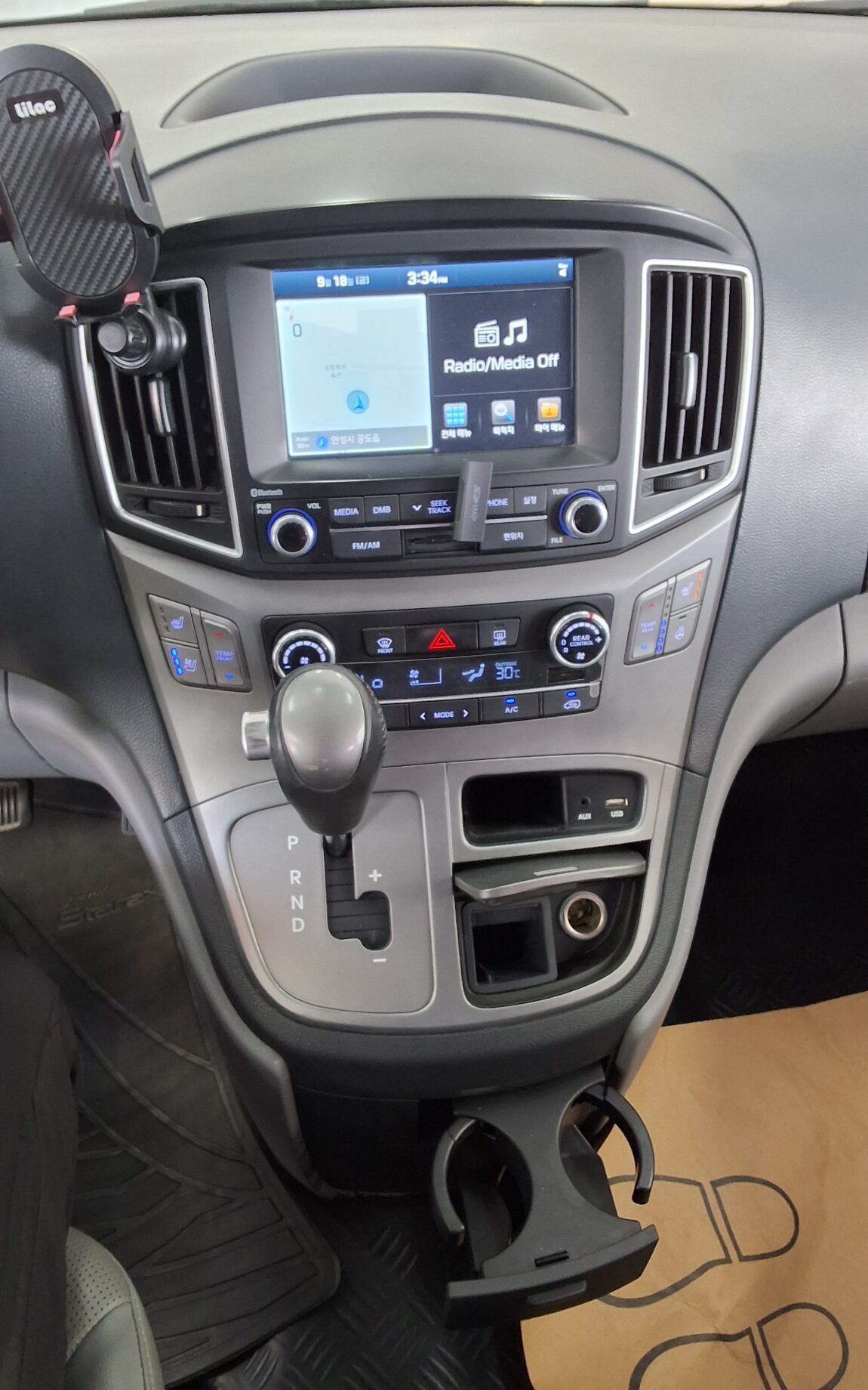 HYUNDAI GRAND STAREX 12-SEATER DIESEL MODERN SPECIAL 2018 - zdjęcie 18