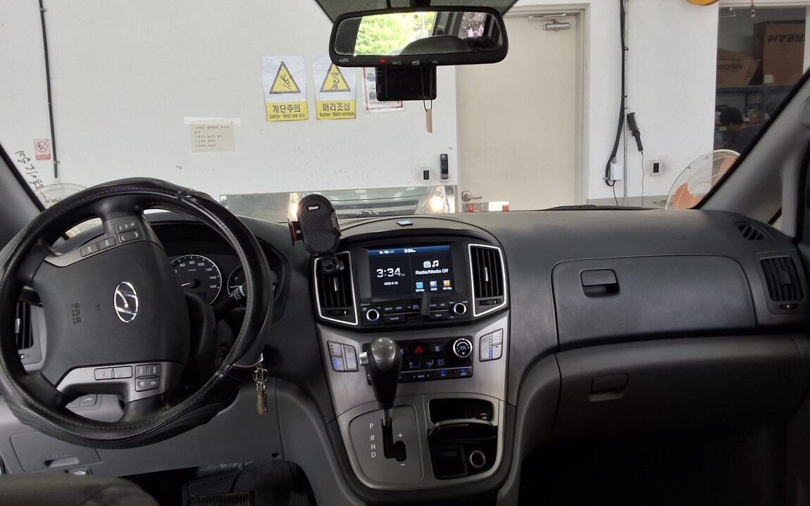 HYUNDAI GRAND STAREX 12-SEATER DIESEL MODERN SPECIAL 2018 - zdjęcie 11