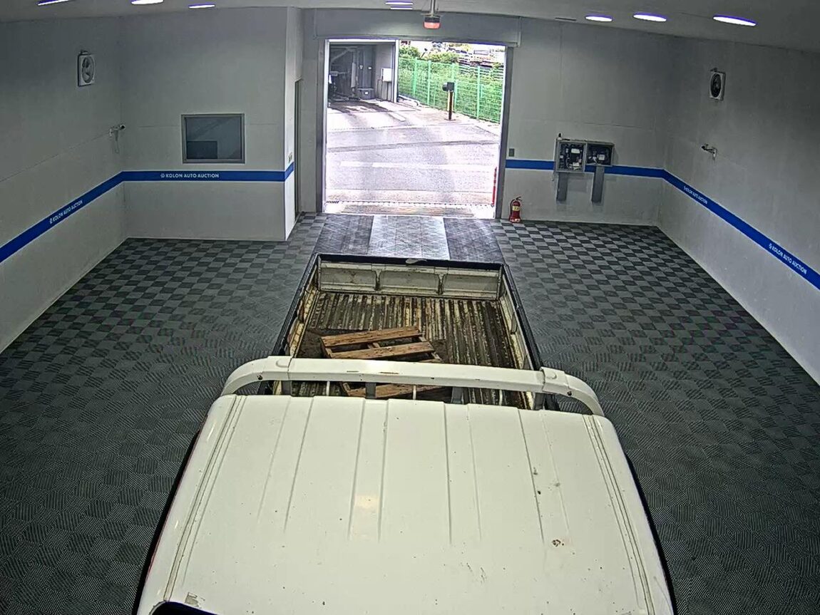 KIA BONGO III CARGO 1.2 TON STANDARD CAB EXTRA LONG WHEELBASE 2016 - zdjęcie 7