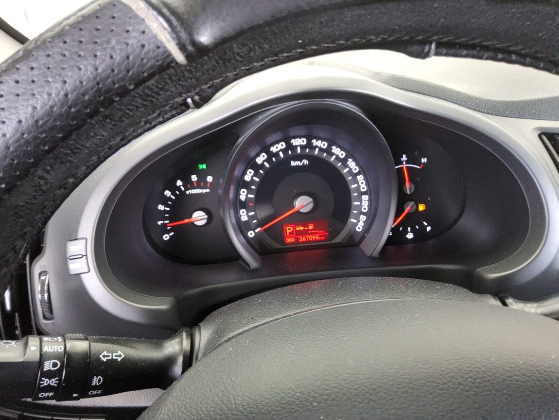 KIA SPORTAGE R DIESEL R2.0 2WD TLX LUXURY MODEL 2012 - zdjęcie 9