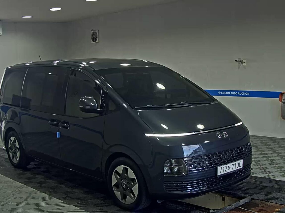 HYUNDAI STARIA 3.5 LPG TOURER 11-SEATER MODERN 2023 - zdjęcie 3