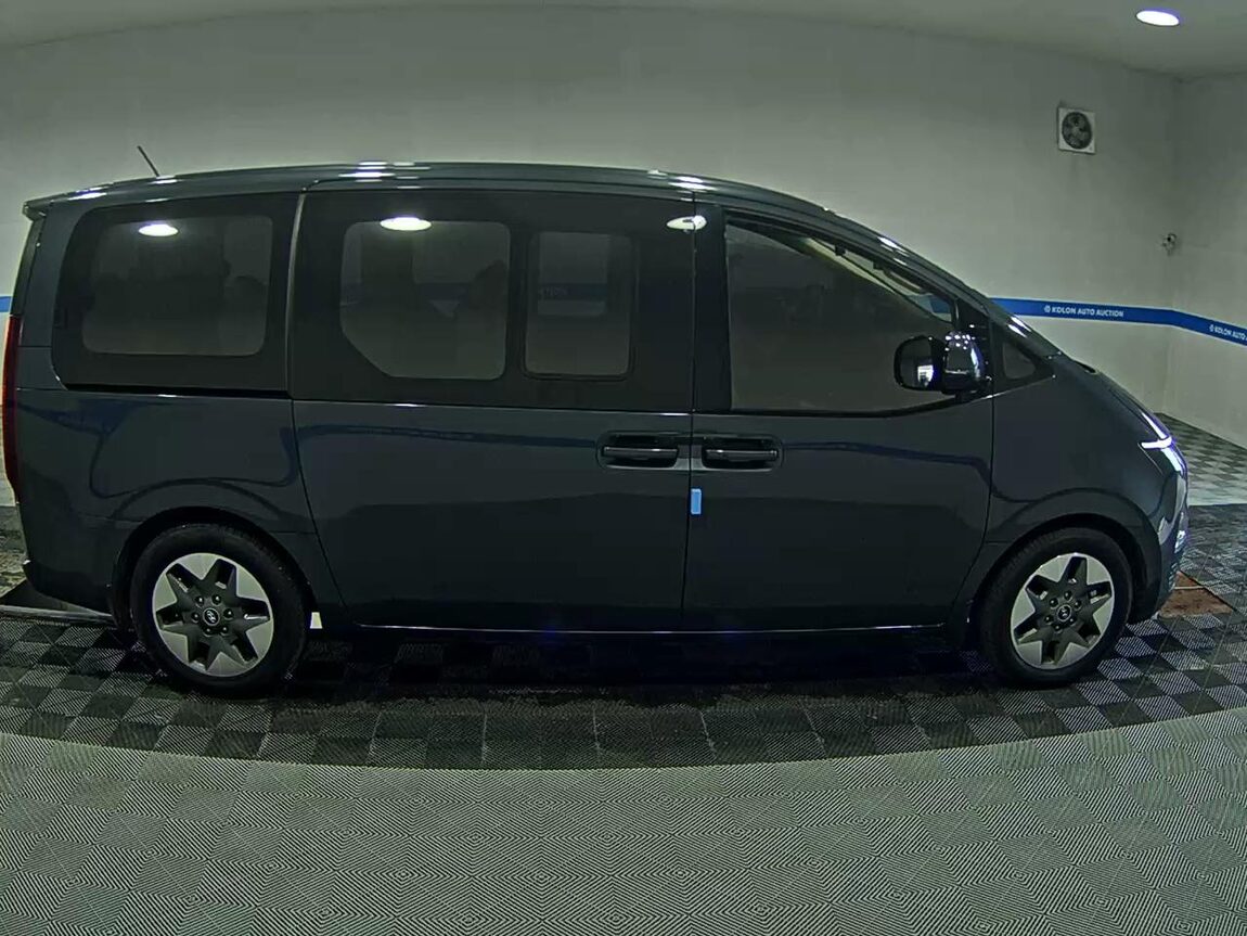 HYUNDAI STARIA 3.5 LPG TOURER 11-SEATER MODERN 2023 - zdjęcie 4