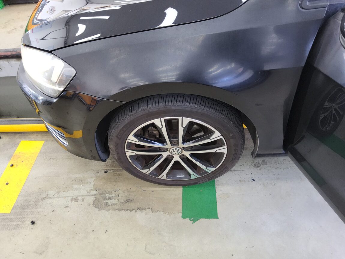 VOLKSWAGEN GOLF (7TH GEN) 2.0 TDI PREMIUM 2015 - zdjęcie 20