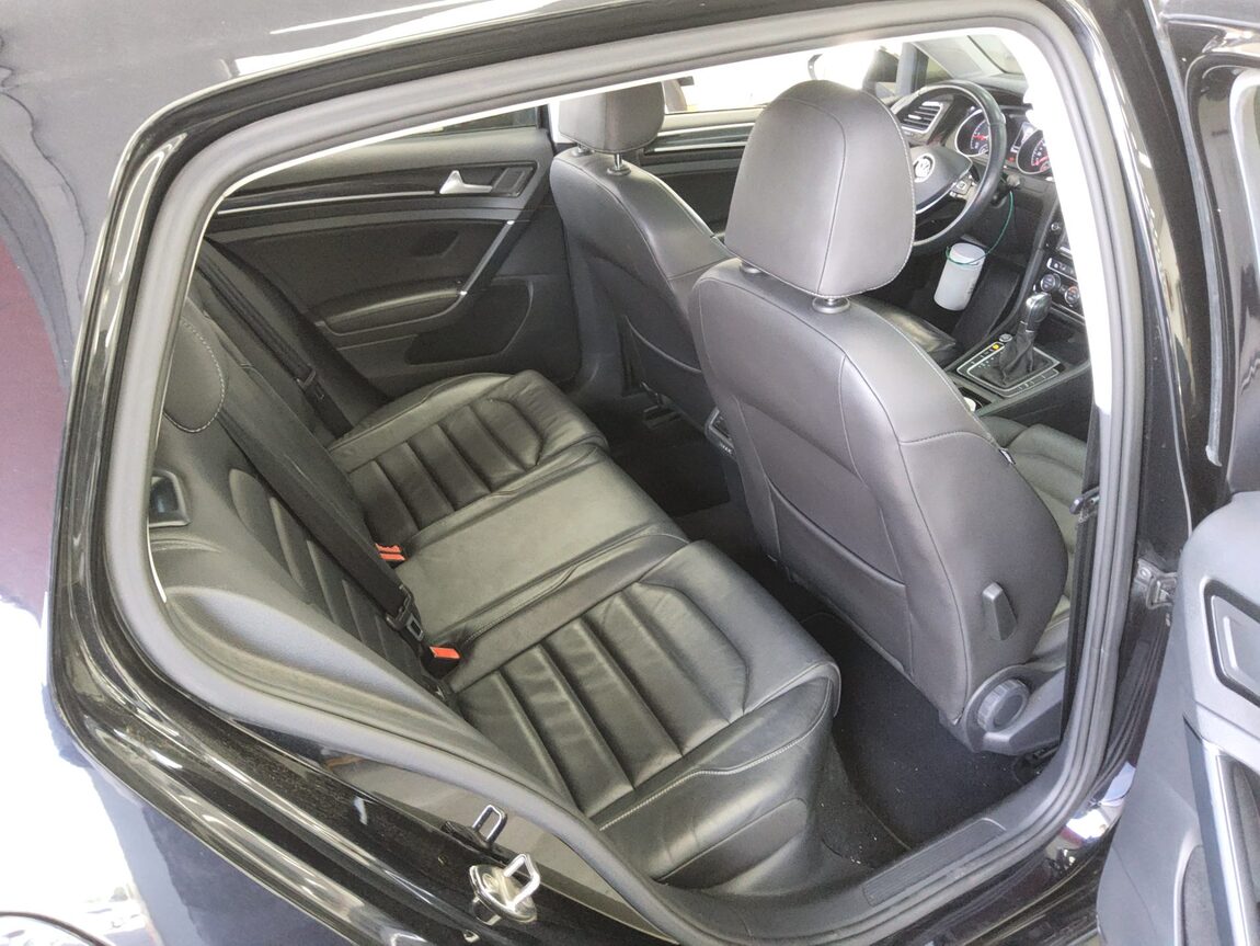 VOLKSWAGEN GOLF (7TH GEN) 2.0 TDI PREMIUM 2015 - zdjęcie 13