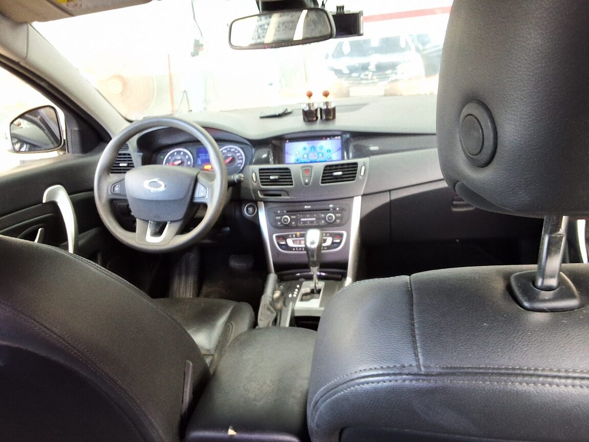 RENAULT (SAMSUNG) SM5 NOVA CLASSIC 2018 - zdjęcie 11