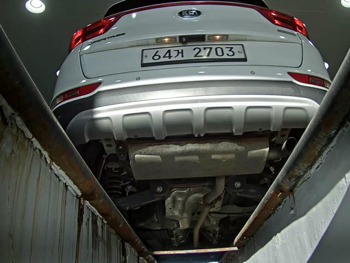KIA NEW SPORTAGE R2.0 2WD PRESTIGE 2018 - zdjęcie 8