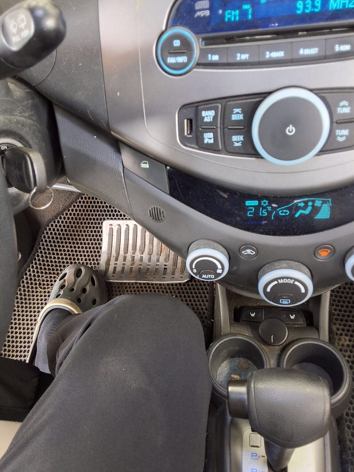 CHEVROLET (DAEWOO) SPARK GASOLINE LT 2012 - zdjęcie 17