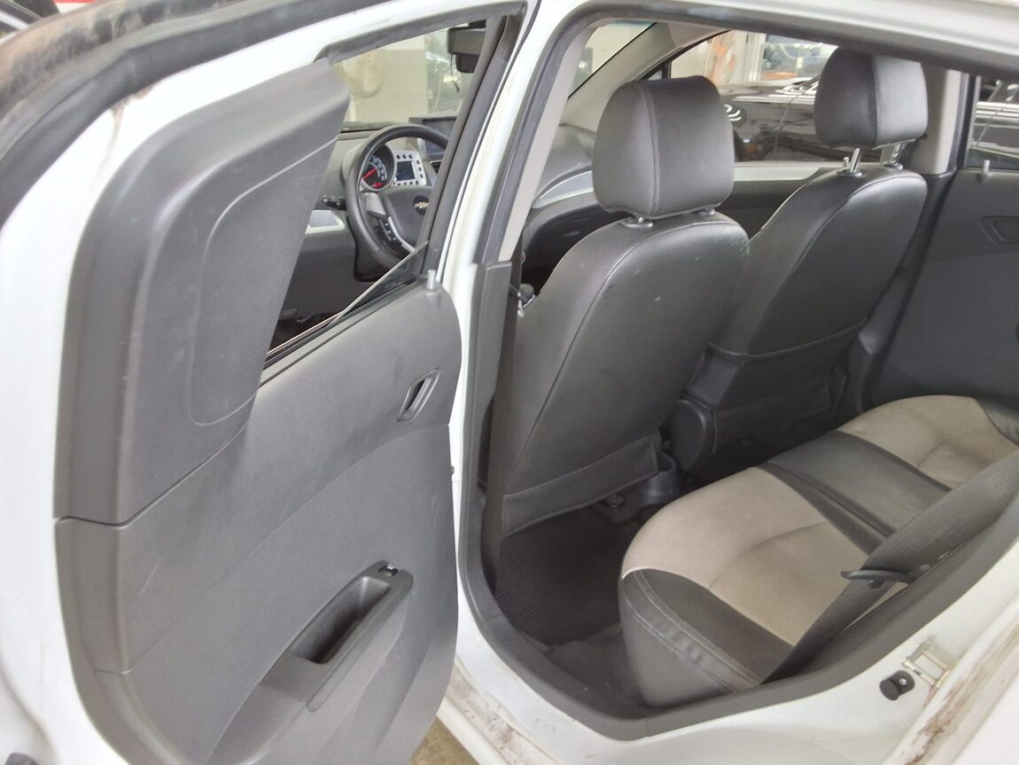 CHEVROLET (DAEWOO) SPARK GASOLINE LT 2012 - zdjęcie 12