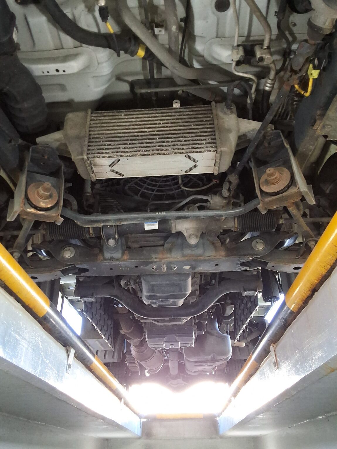 HYUNDAI PORTER II WING BODY ELECTRIC 2022 - zdjęcie 9