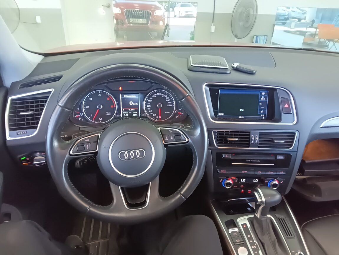 AUDI Q5 45 TDI QUATTRO 2015 - zdjęcie 17