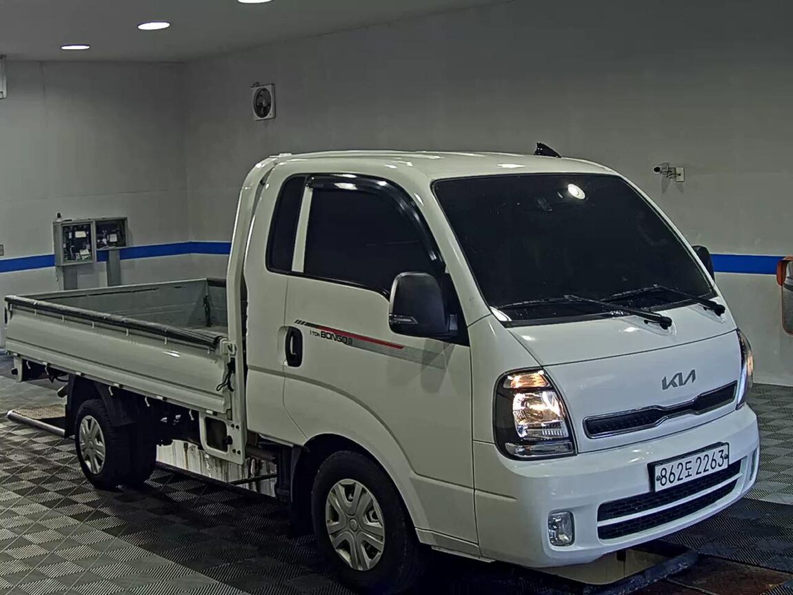 KIA THE NEW BONGO III CARGO BUILT-IN BOX TRUCK LPI PLUS MODEL 2024 - zdjęcie 3