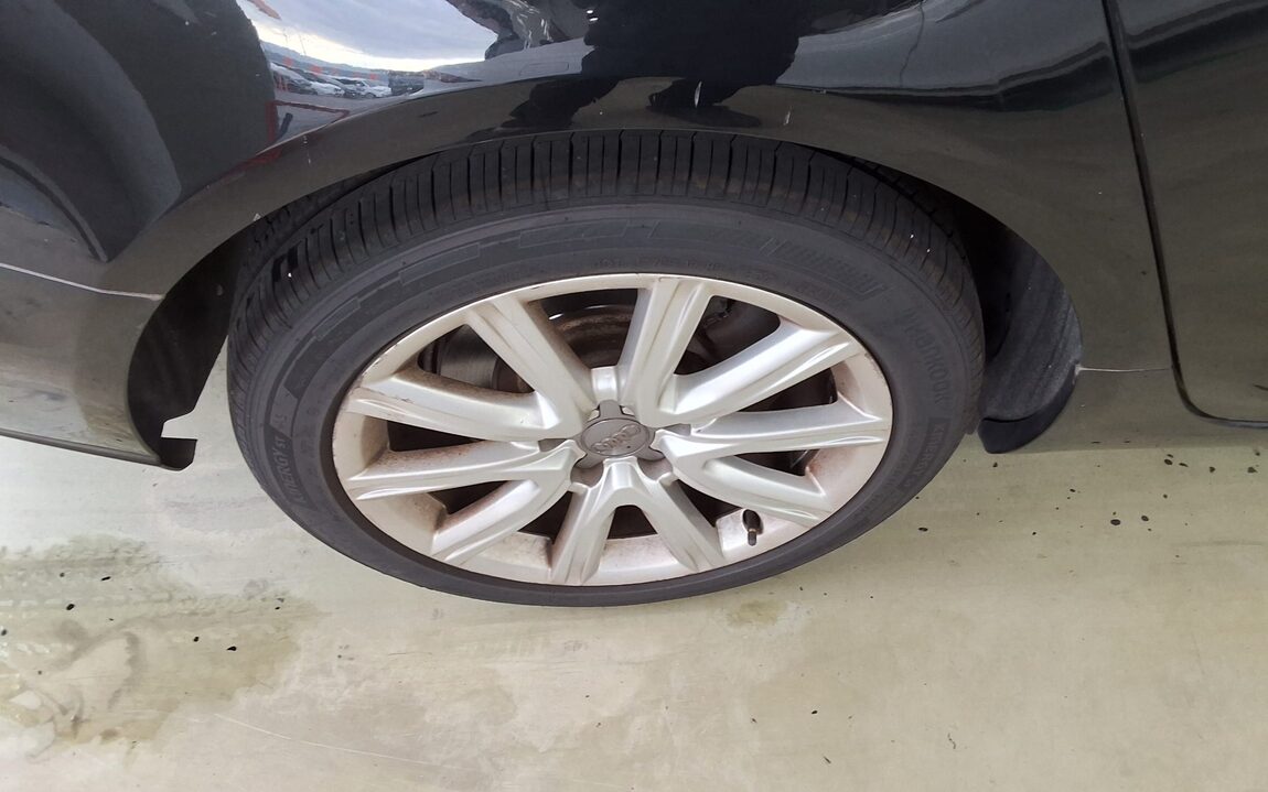 AUDI A6 (4TH GEN) 3.0 TFSI QUATTRO LED PACK 2013 - zdjęcie 27