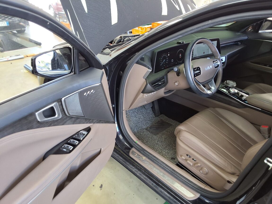 KIA K8 HYBRID HEV NOBLESSE 2022 - zdjęcie 11