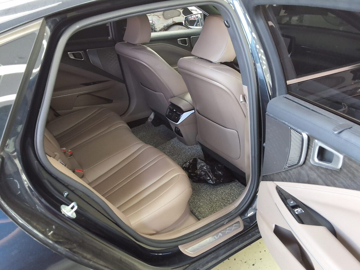 KIA K8 HYBRID HEV NOBLESSE 2022 - zdjęcie 14